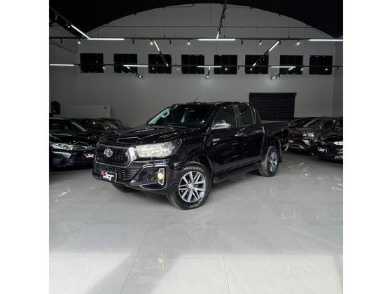 TOYOTA HILUX 2.7 SRV 4X2 CD 16V FLEX 4P AUTOMÁTICO